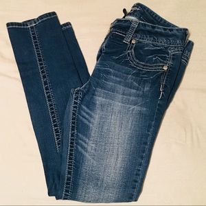 Amethyst Jeans Size 11 Straight Leg